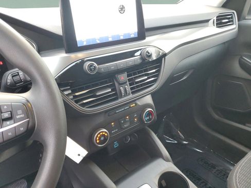 Used 2023 Ford Escape Base image 26