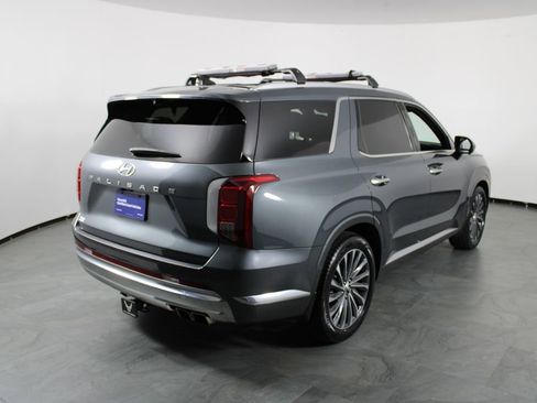 Used 2023 Hyundai Palisade Calligraphy w/ Cargo Package image 15