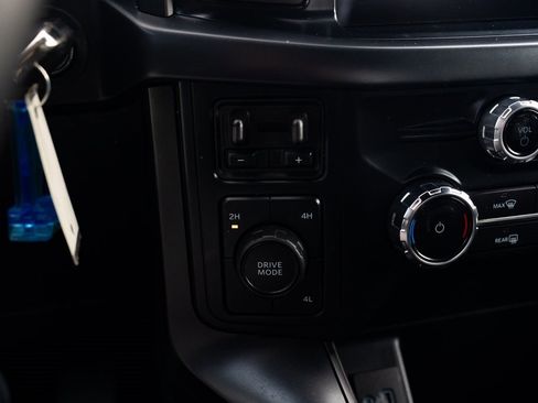 Used 2024 Ford F150 XLT w/ Mobile Office Package image 16