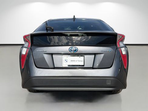 Used 2017 Toyota Prius One image 4