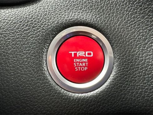 Used 2023 Toyota Tundra Limited image 35