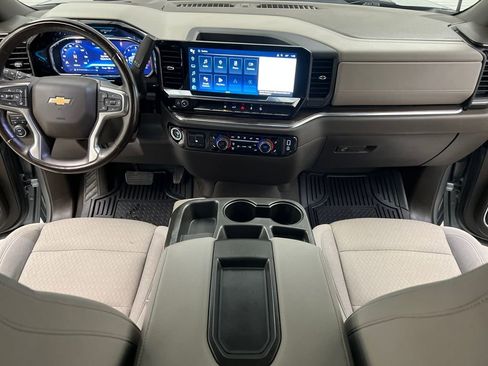 Used 2024 Chevrolet Silverado 2500 LT image 33