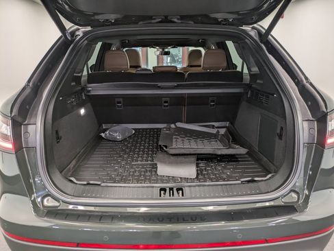 Used 2022 Lincoln Nautilus Reserve image 24