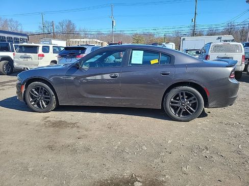 Used 2019 Dodge Charger SXT w/ Blacktop Package image 8