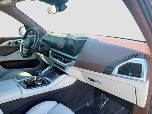 Used 2025 BMW XM Label Red image 15