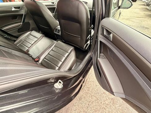 Used 2018 Volkswagen GTI SE w/ SE Leather Package FWD image 8