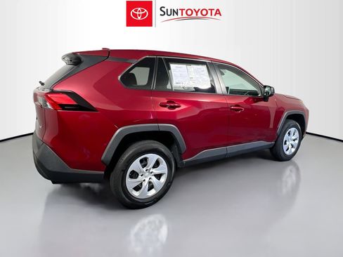 Used 2024 Toyota RAV4 LE image 4