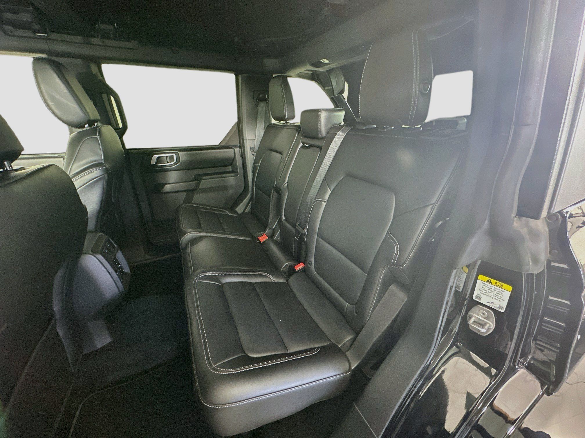 Used 2025 Ford Bronco Outer Banks AWD/4WD image 29