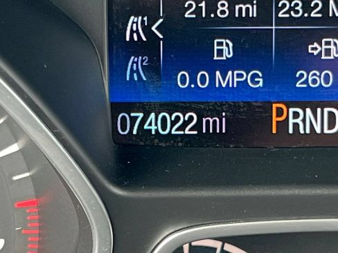 Used 2017 Ford Escape SE w/ Equipment Group 201A AWD/4WD image 8