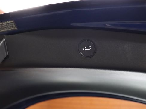 Used 2022 Tesla Model 3 image 14