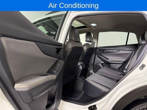 Used 2022 Subaru Crosstrek 2.5i Sport w/ Moonroof Package image 11