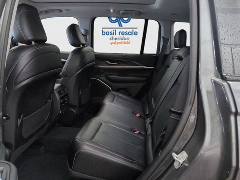 Used 2022 Jeep Grand Cherokee Limited 4xe w/ Luxury Tech Group II image 14