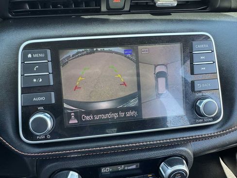 Used 2019 Nissan Kicks SR FWD image 32