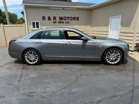 Used 2018 Cadillac CT6 3.6 AWD image 2