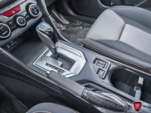 Used 2021 Subaru Crosstrek 2.0i Premium image 32