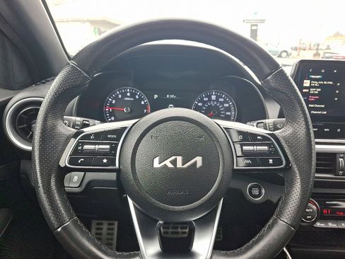 Used 2023 Kia Forte GT-Line w/ GT-Line Premium Package image 20