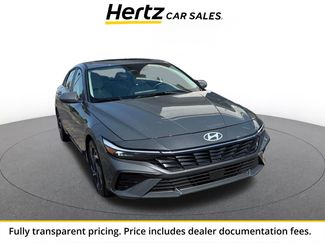 Used 2025 Hyundai Elantra Limited FWD video 1