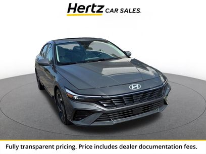 Used 2025 Hyundai Elantra Limited