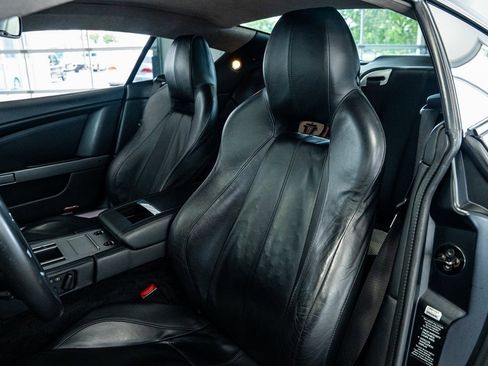 Used 2011 Aston Martin DB9 Coupe image 34