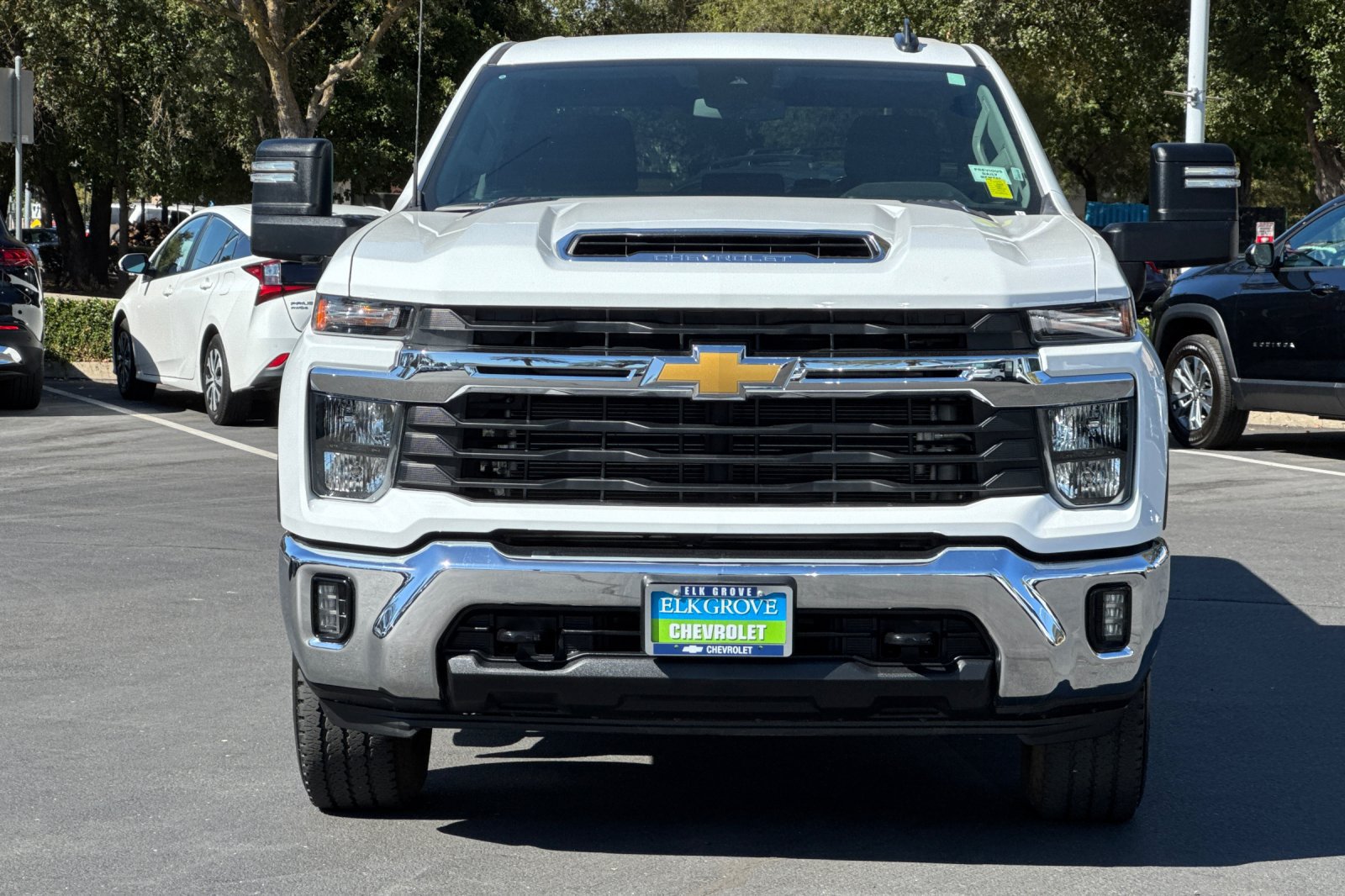 Used 2025 Chevrolet Silverado 2500 LT w/ Convenience Package AWD/4WD image 8