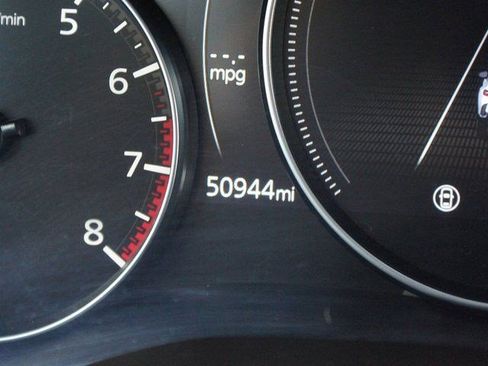 Used 2024 MAZDA CX-50 AWD 2.5 S w/ Preferred Package image 4