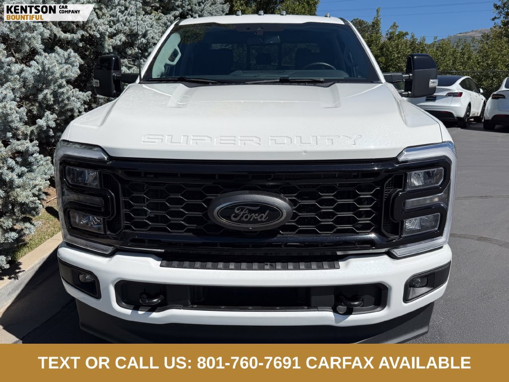 Used 2025 Ford F350 Lariat w/ Black Appearance Package AWD/4WD image 2