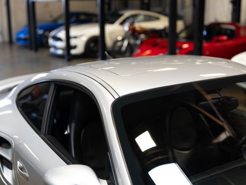 Used 2007 Porsche 911 Turbo image 34