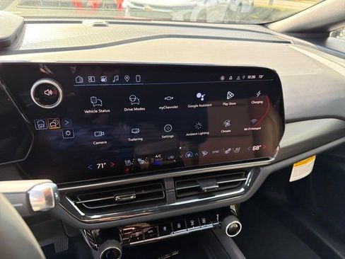 New 2026 Chevrolet Equinox EV RS image 26