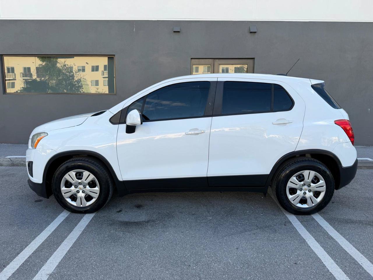Used 2016 Chevrolet Trax LS FWD image 7