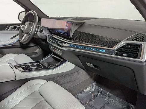 Certified 2024 BMW X5 xDrive40i w/ M Sport Package image 30