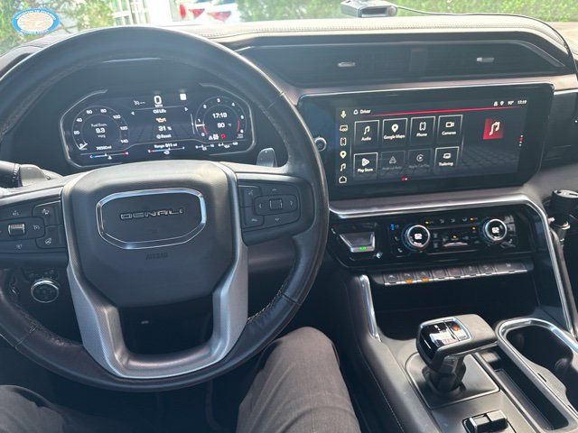 Used 2023 GMC Sierra 1500 Denali w/ Denali Reserve Package AWD/4WD image 7