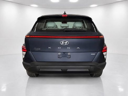 Used 2026 Hyundai Kona SE AWD/4WD image 8