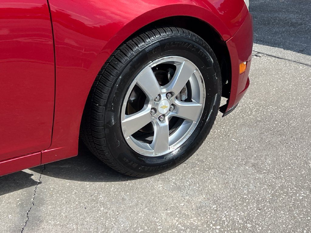 Used 2011 Chevrolet Cruze LT FWD image 24