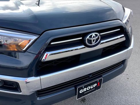 Used 2024 Toyota 4Runner Limited image 29