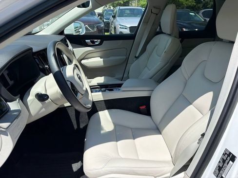 Used 2023 Volvo XC60 B5 Plus w/ Protection Package Premier FWD image 7