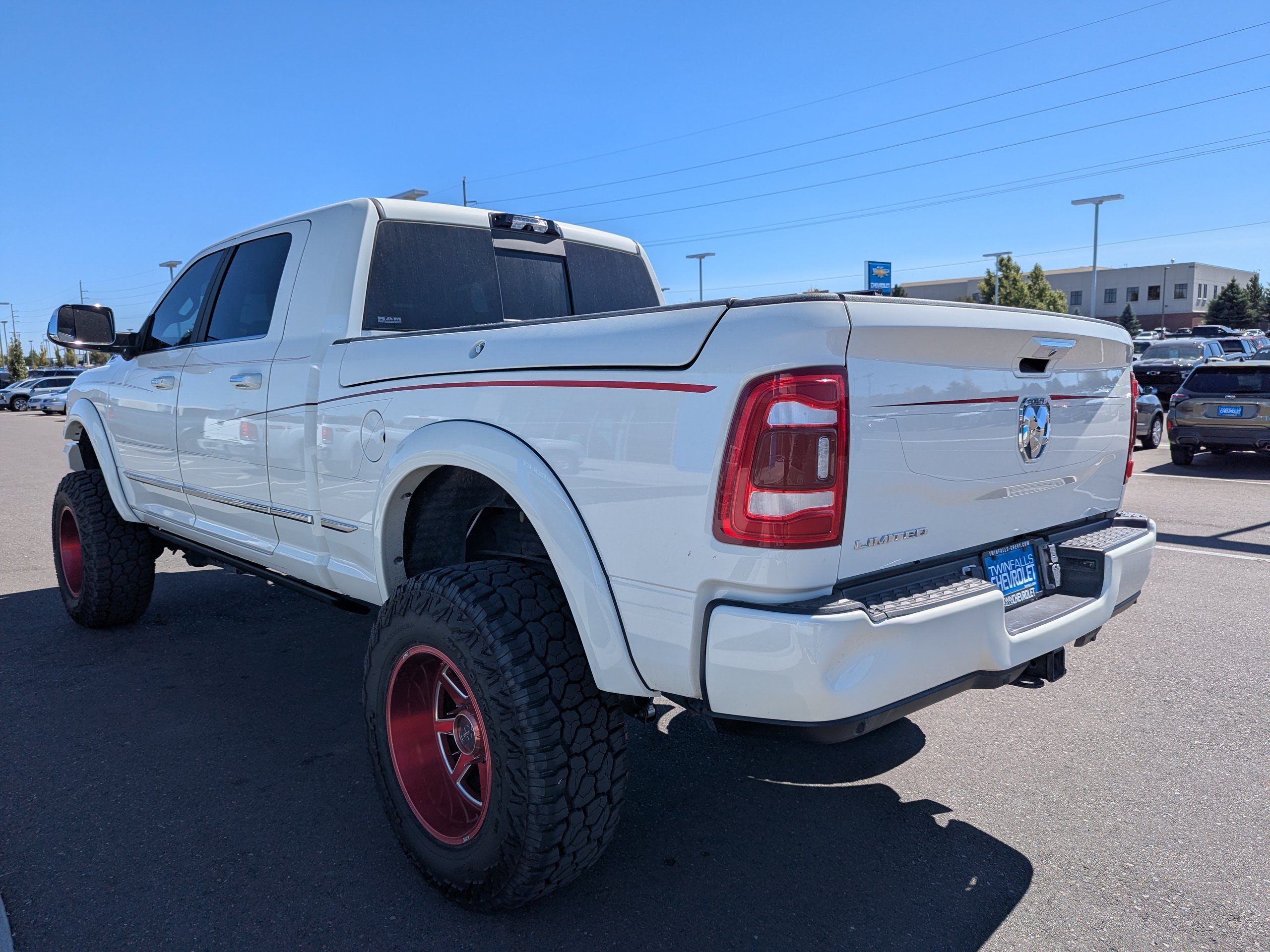 Used 2022 RAM 3500 Limited AWD/4WD image 33