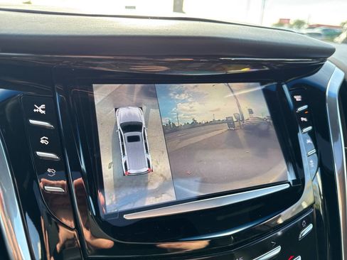 Used 2016 Cadillac Escalade ESV Platinum image 46