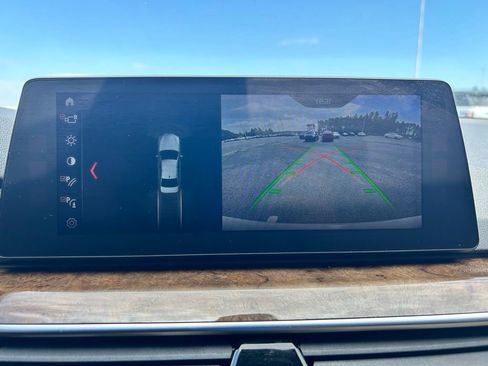 Used 2018 BMW 530i image 26