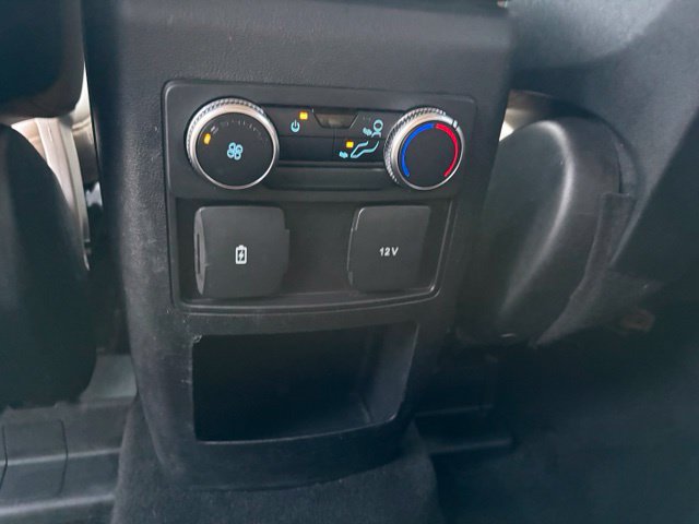 Used 2020 Ford Explorer XLT w/ Equipment Group 202A AWD/4WD image 27