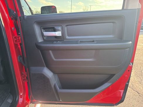 Used 2019 RAM 2500 Tradesman image 21