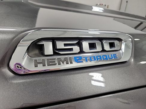 Used 2022 RAM 1500 Big Horn AWD/4WD image 23