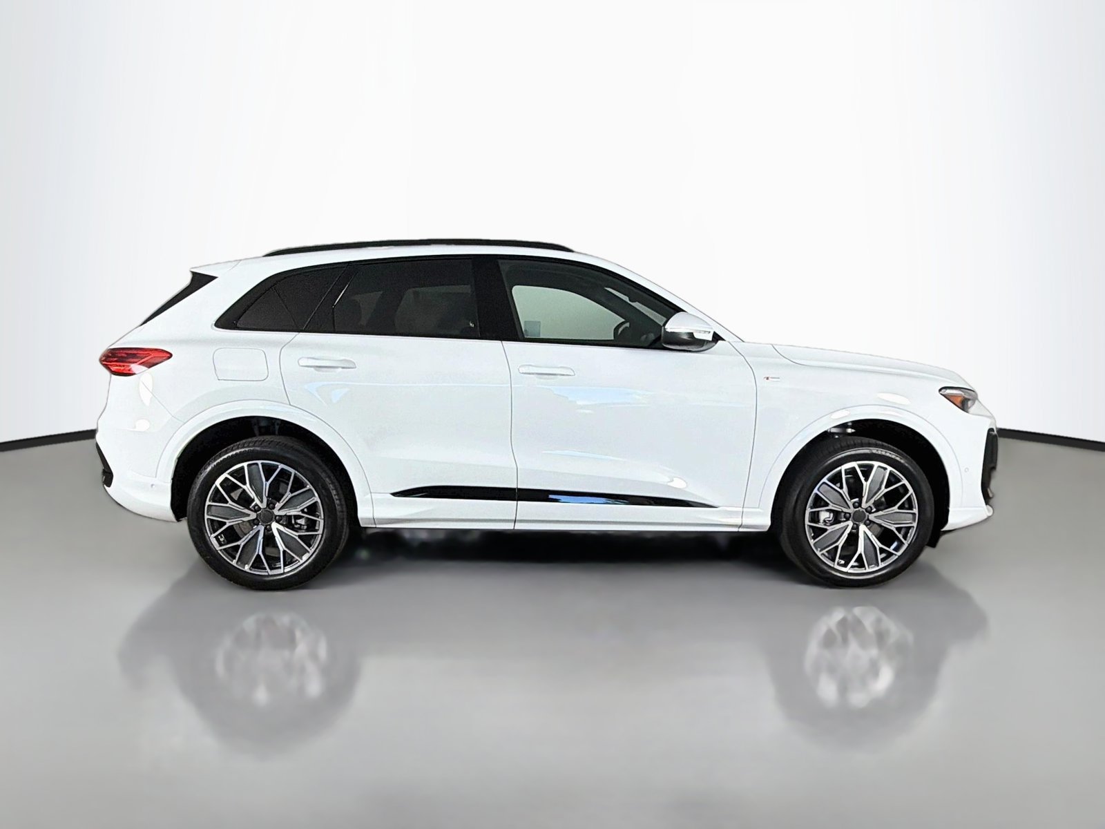 New 2026 Audi Q5 Premium AWD/4WD image 8