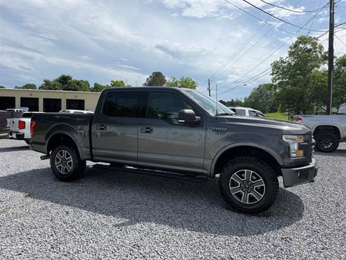 Used 2016 Ford F150 XLT w/ Equipment Group 302A Luxury AWD/4WD image 8