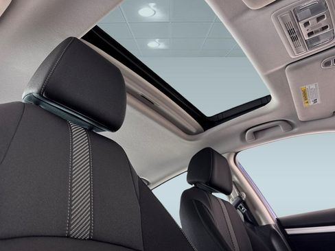 Certified 2018 Honda Civic EX image 24
