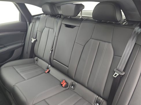 New 2025 Audi A6 e-tron Ultra image 14