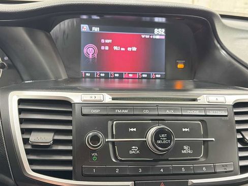 Used 2014 Honda Accord Sport image 18