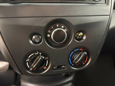 Used 2016 Nissan Versa S image 21