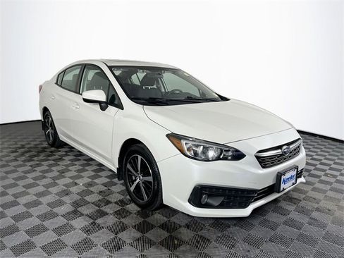 Used 2020 Subaru Impreza Premium image 8