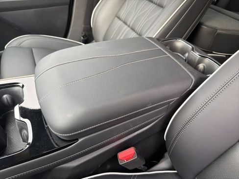 Used 2025 Buick Enclave Avenir w/ Super Cruise Package image 20