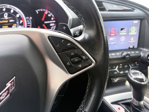 Used 2017 Chevrolet Corvette Stingray Coupe w/ Carbon Flash Badge Package image 39